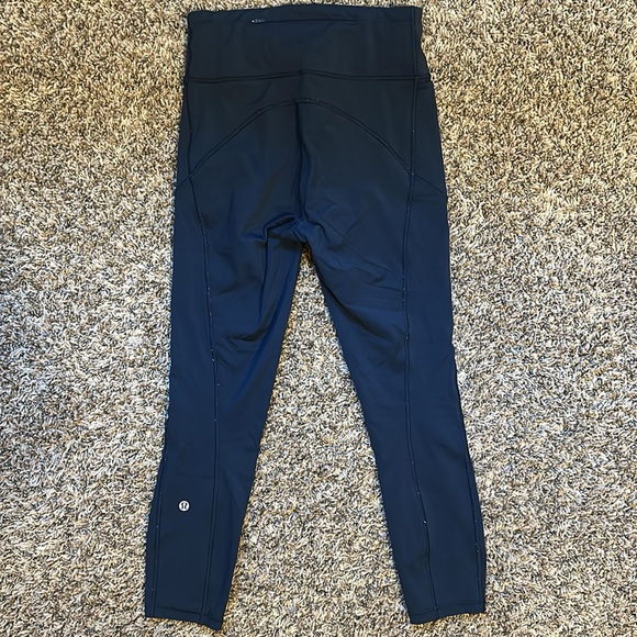 Lululemon Final Lap Crop 23” Leggings Navy Size 6 - Picture 6 of 10